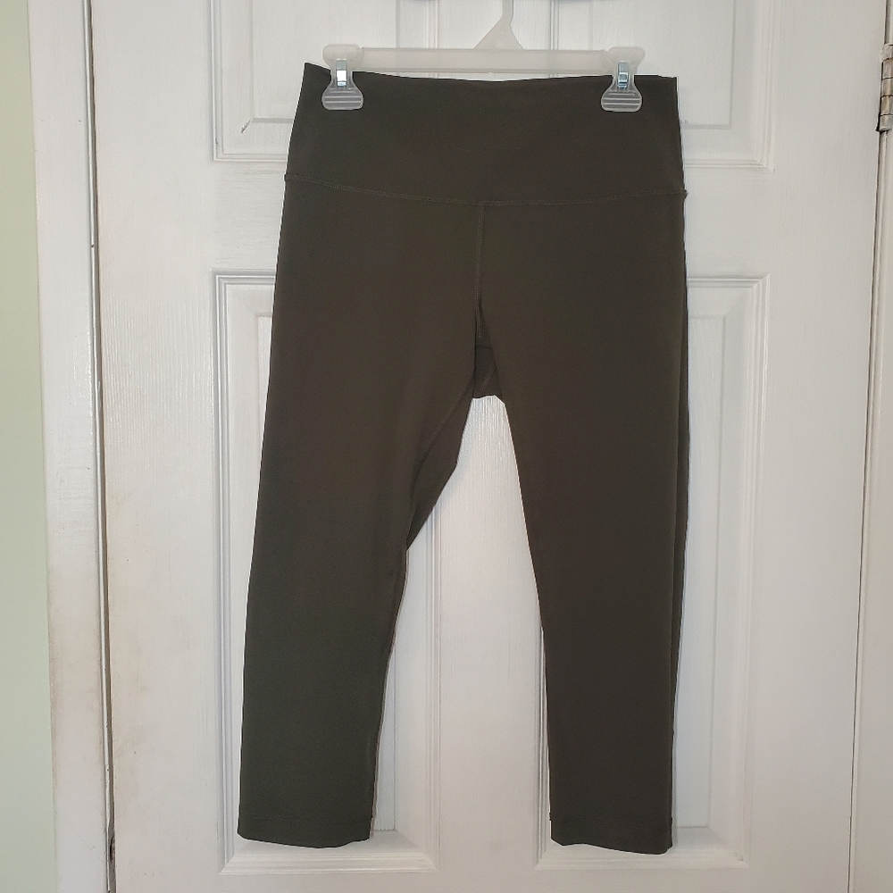 Wunder Under High Rise Green Capris
